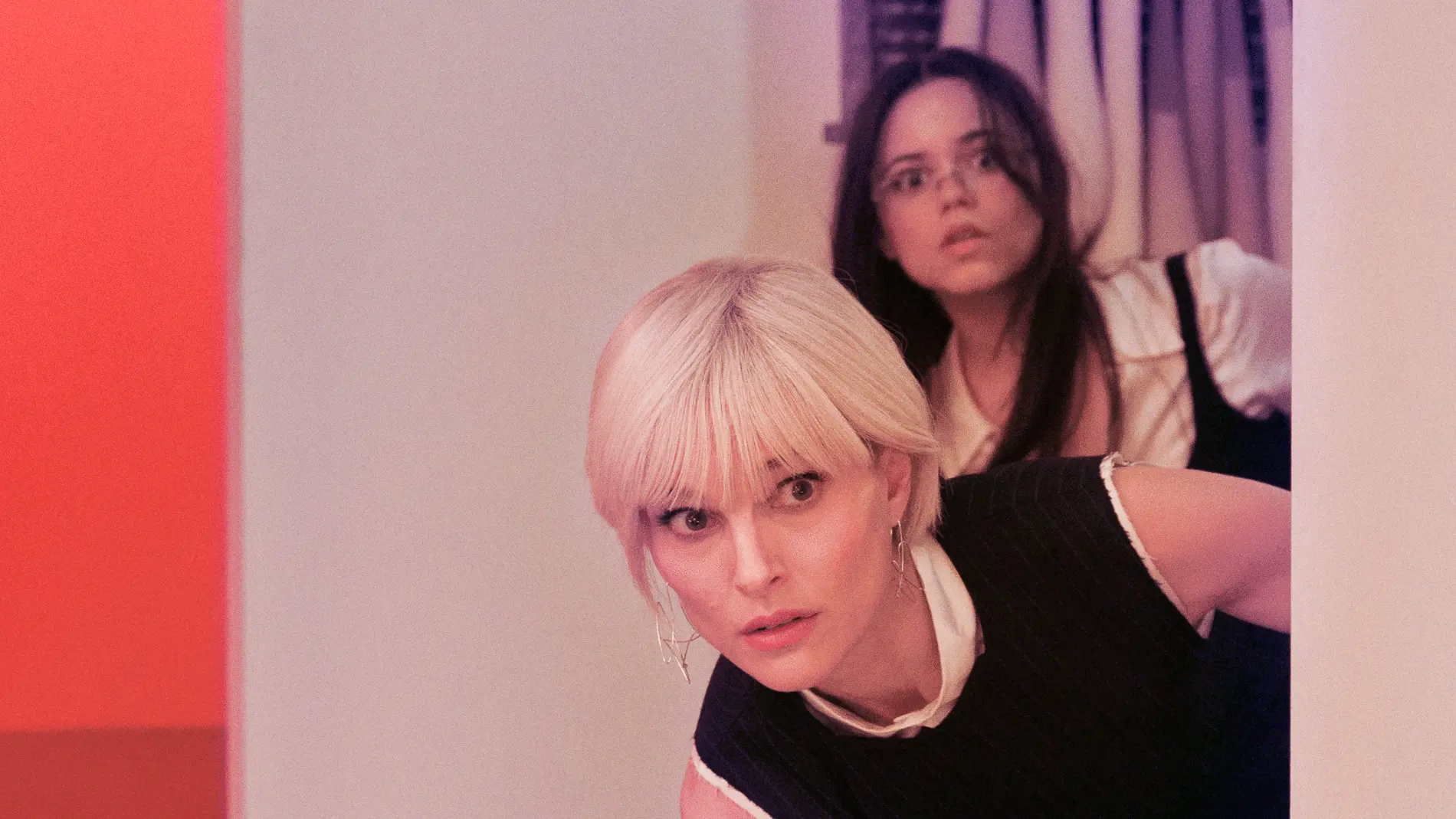 MIAMI FILM FESTIVAL GEMS: “THE GALLERIST” (2026)